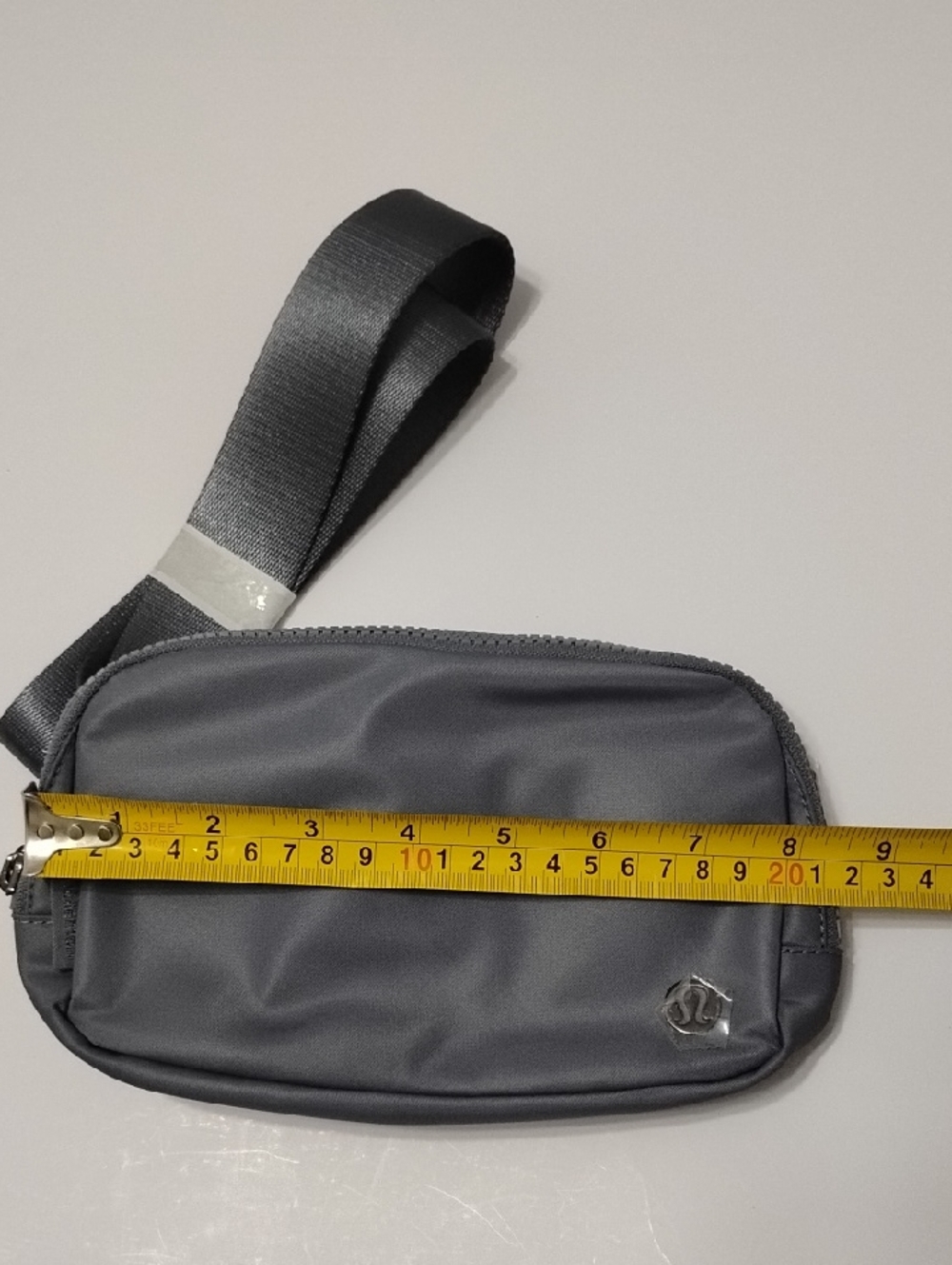 lululemon athletica Small Crossbody Pouch in Gray - Picture 8 of 8
